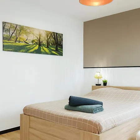 شقة T2 Paisible Avec Balcon Verdoyant