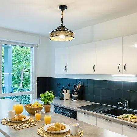 T2 Paisible Avec Balcon Verdoyant Apartman