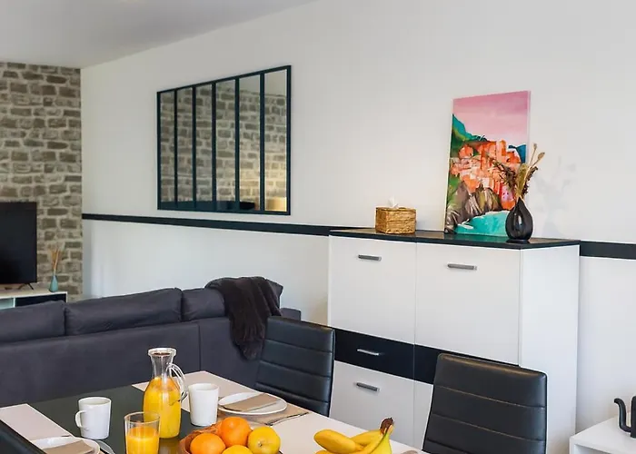 T2 Paisible Avec Balcon Verdoyant אנז'ה