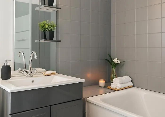 דירה T2 Paisible Avec Balcon Verdoyant *